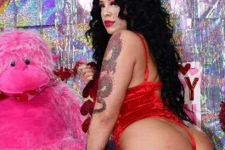 ONE NIGHT IN PARIS 🌹💋👑 - Image 6