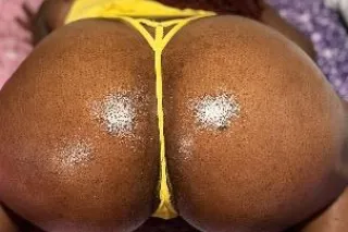 creamiest slut 💦🤞🏾😋 - Image 5