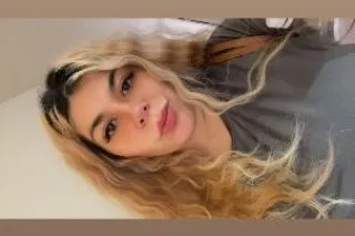 Exotic mami, here for the day ... - Image 2