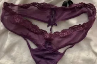 SCAT QUEEN.... if you do not know what that means Im not what youre looking for. PLEASE DONT ASK. google it - Image 2