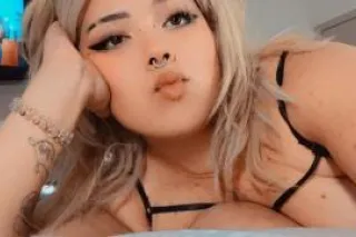 Mind Games pt1 (mom and daught... - Image 1