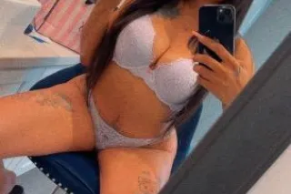 Sunnies Desires - Image 3