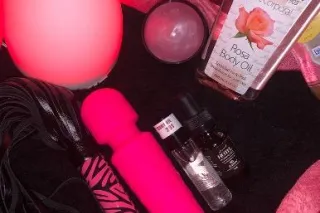 RubsExotic🌺 - 28 - Image 1