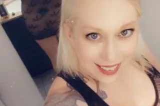 Ready to play!💋 - Image 9