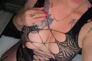 Tasty Barbie😍BEST HEAD IN TOWN... - Image 3