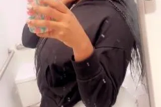 Looking for a rich african black man preferbly from jamaica w a big yea - Image 9