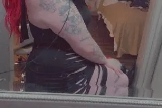 ❤💯 your  FAVORITE  red 🍒 head ... - Image 2