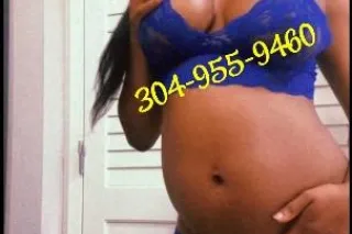 📍PDX AIRPORT INCALL 📍 HHR SPECIAL UNTIL MIDNIGHT ✨- 8M PREGNANT - SEXY - MATURE - PETITE MILF 💕 - Image 5