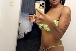 🥰💦LET ME SATISFY YOU'RE FANTAS... - Image 3