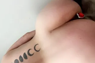 Natural body, tight and juicy ... - Image 4