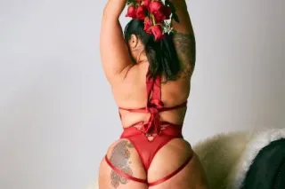 Bustyyy BBW💦sweet as 🍭🍬😋 - Image 6