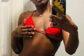 outcalls get me or call me a u... - Image 1