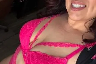 SMOKING HOT BBW MILF - Incall Sunnyvale 5/29 to 6/1 Checkout - Image 10