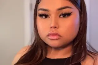 BIG BOOBS ASIAN TRANS - Image 7