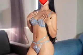 👩YOUNG👩 👄HORNY👄😍 INTERNARIONAL... - Image 1