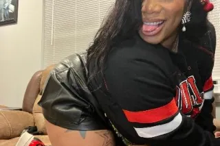 Thick women looking for fun - ... - Image 1