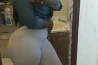 💋💋👅👅💋💋 HAPPY Thursday let's have some funWET👄😛PUSSY CLEAN AND ALL MY PICS ARE ME COME LET ME RIDE THAT DICK👅💋💋👅👄 - Image 9