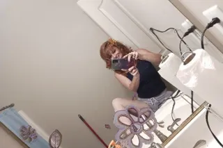 a red head that likes to have fun - Image 6