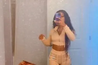 WET N READY💦 - 22 - Image 1