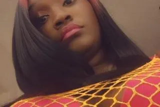 👭🧕🏿🧒🏿🧑🏿‍🚒🧑🏿‍🚒🫄🏿🧌🧑🏿‍🦳👩‍❤️‍💋‍👩🧑🏿... - Image 3