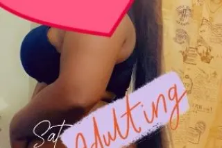 THICK FINE 4'9 😜 - 32 - Image 1