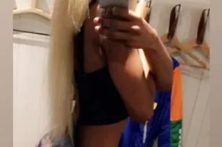 i NEED MY THROAT TOUCHED👄 🫦💋 -... - Image 1