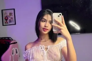 colombiana caliente 😋 - 24 - Image 1