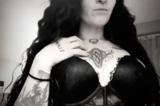 😽 Can you make Kittie purr 👅💦 ... - Image 2