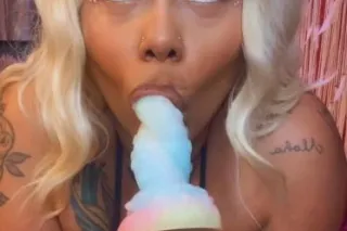 🧁𝓢𝓦𝓔𝓔𝓣 𝓞𝓝 𝓣𝓗𝓔 𝓞𝓤𝓣𝓢𝓘𝓓𝓔… 𝓝𝓐𝓢𝓣𝓨 𝓐... - Image 4