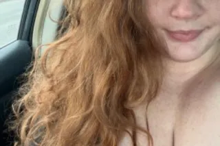 Thicc redhead, verified, and fun - Image 1
