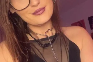 LET ME SEDUCE YOU, SEXY HORNY KINKY GREAT PUSSY AND GOOD TIME COME SEE ME. PLUS ADDED BENEFIT THAT MY MOUTH IS AMAZING TOO - Image 5