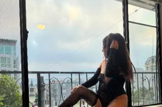 🍭🍒 PRETTY PETITE LATINA 🍒🫦Your... - Image 4