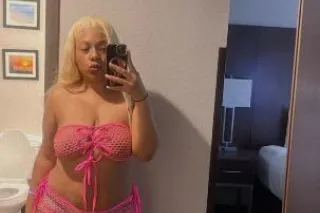 Greek FREAK ALL 3 holes IM HERE To Turn The City Up😝NEW FACE😉 NEW VIBES - Image 3