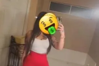 wet💦💦💦 - Image 4