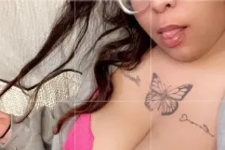 Cum Have A Good Time 💦READY NOW 📲Curvyy And Clean Pussy😫 - Image 5