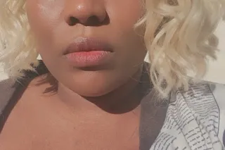 Lonely and bored - Image 5