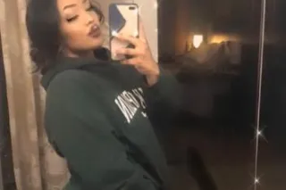 Cum on me daddy. Freshly 25 mixed big booty ;) - Image 8