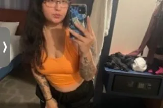 spend time with a fresh concha 💦💦🔥🥰💋 - Image 5