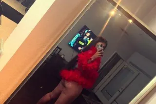 multi pop Exotic Baddie with B... - Image 3