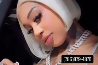 Watch Me Deep Throat On My Pag... - Image 3