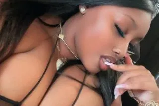 Outcalls and Car Dates - Image 5