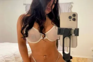 ❤‍BEAUTIFUL HOT GIRL IN YOUR A... - Image 2