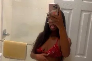 North Hills📍🛩 Back In Town 👀💋🫶... - Image 1