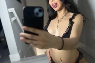 OUTCALLS AVAILABLE! READ AD ENTIRELY BEFORE TEXTING ME, pretty latina visiting and ready to play👅😩 - Image 5