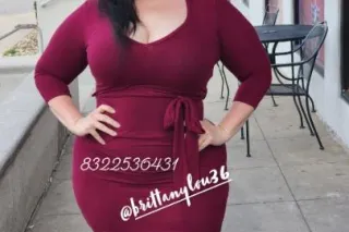 CURVY Busty Goddess REAL Britt... - Image 1