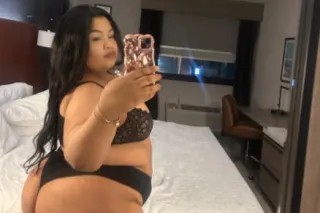 MISS WET PUSSY🍭🩷✨POUND MY PUSSY AND SMACK THIS FAT ASS🍑✨FREAKY DOMINICAN SQUIRTER💦💦 - Image 10