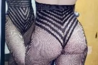 Hot Exotic Israeli Beauty 💦Lar... - Image 2