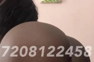 New in town Upscale Provider 🥂... - Image 1