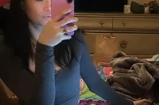 THE BESTEST PLAYHOUSE BACK IN TOWN 💋 - Image 4