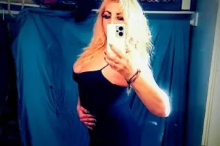 Breathtaking Young Beauty 💕 Av... - Image 3